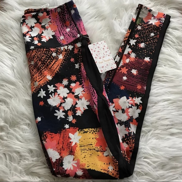 Free People NWT Medium Leggings Liza Illusion - Picture 6 of 8